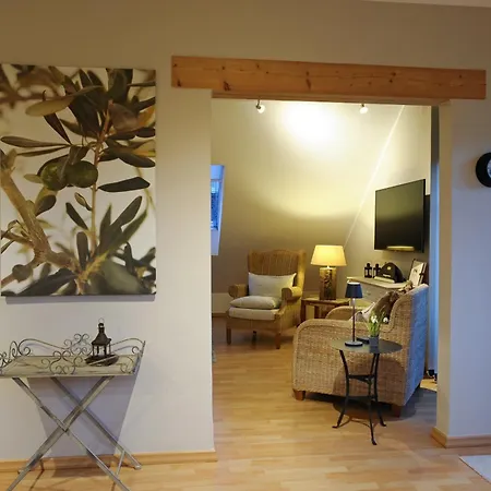 Landfein Aparthotel 4*